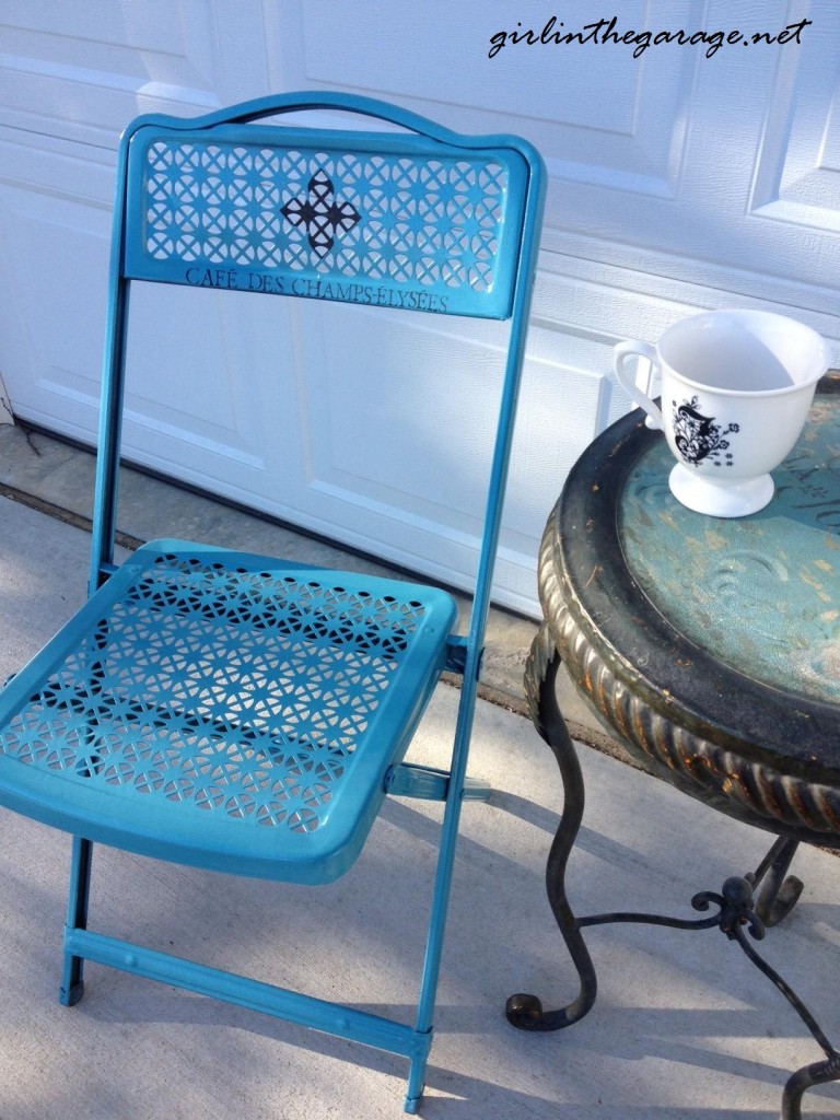 Refinished folding chair from girlinthegarage.net