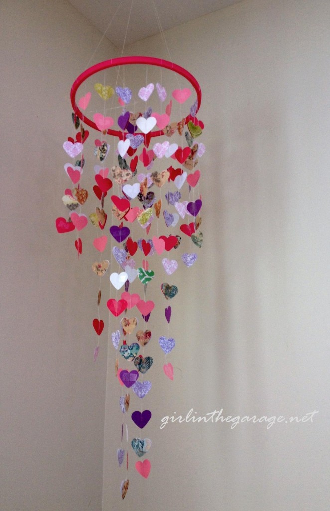 DIY Hanging Hearts Mobile by Girl in the Garage