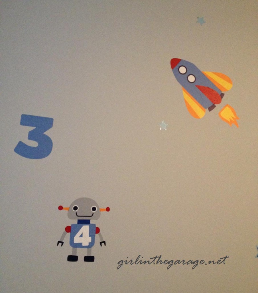 Space decals - Boy's bedroom - Girl in the Garage