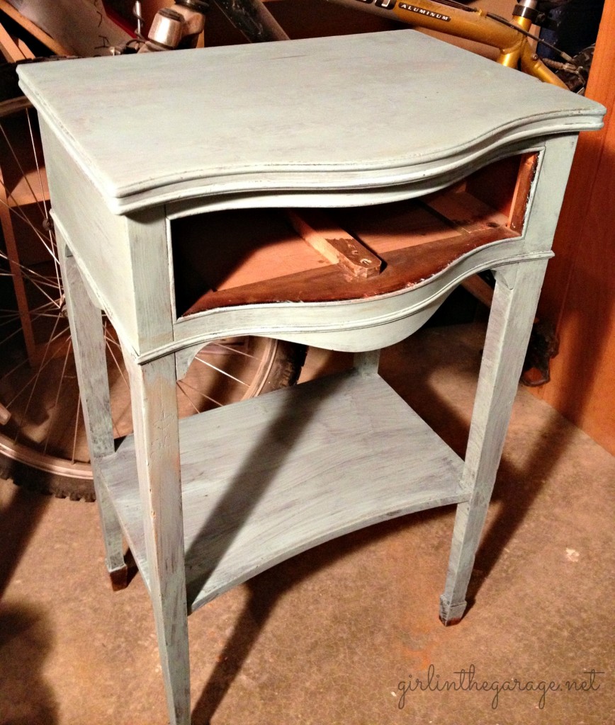 Annie Sloan chalk painted table with gold dipped feet.  Love this color!