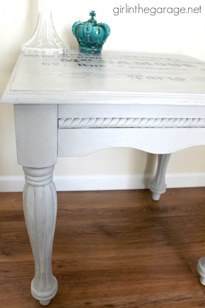 French Typography Table with Annie Sloan Chalk Paint I girlinthegarage.net