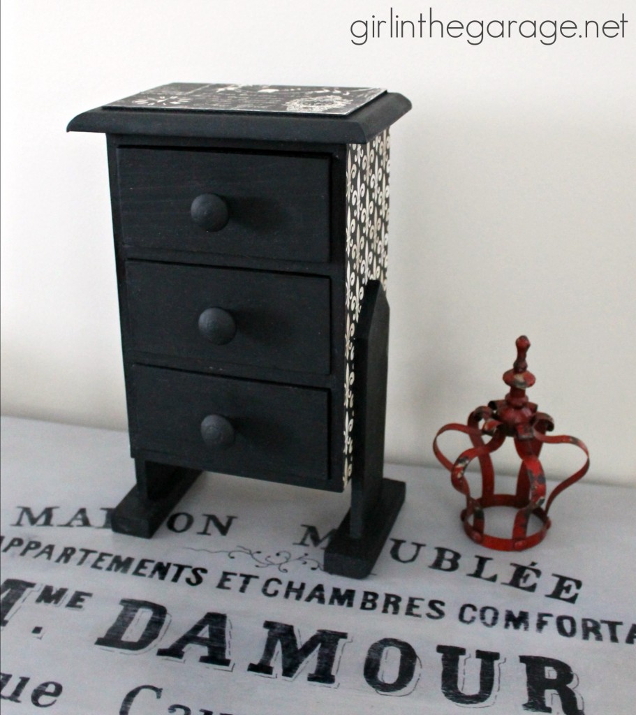 Trinket box makeover with paint and decoupage.  girlinthegarage.net