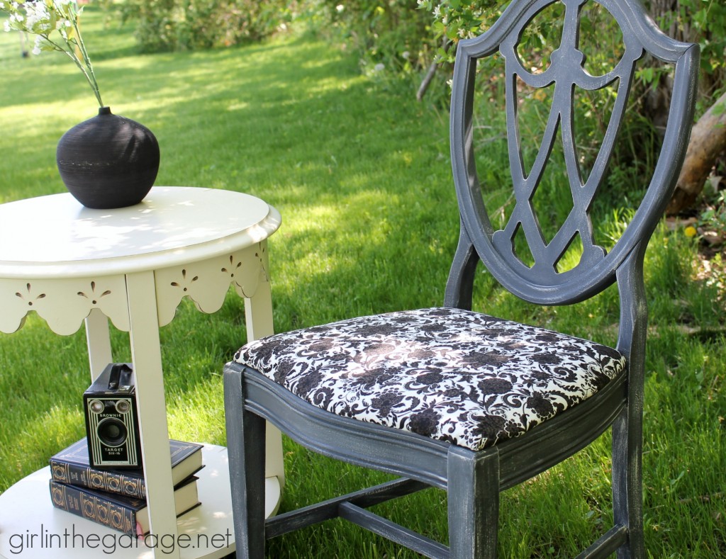 Dry brushed chair makeover - How to dry brush when painting - DIY furniture makeover ideas by Girl in the Garage