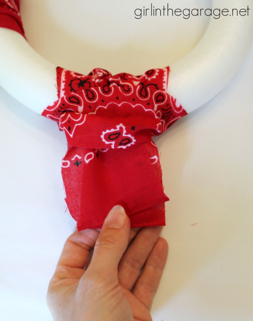 Easy DIY Bandana Wreath - It only takes about 30 minutes! By Girl in the Garage