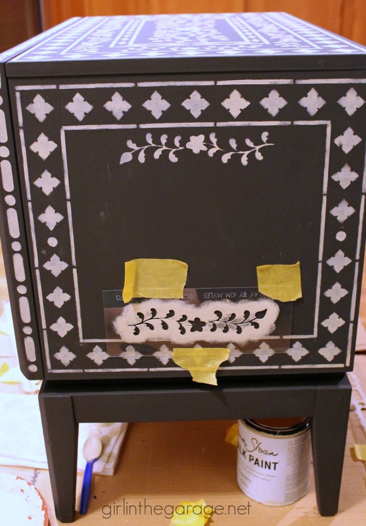 How to achieve the high end look of Indian Inlay furniture by stenciling. girlinthegarage.net