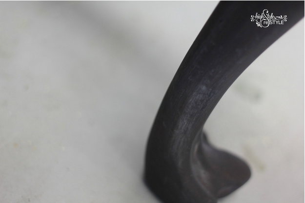 How to repair scratches and gouges in furniture - by Highstyle Restyle @ girlinthegarage.net