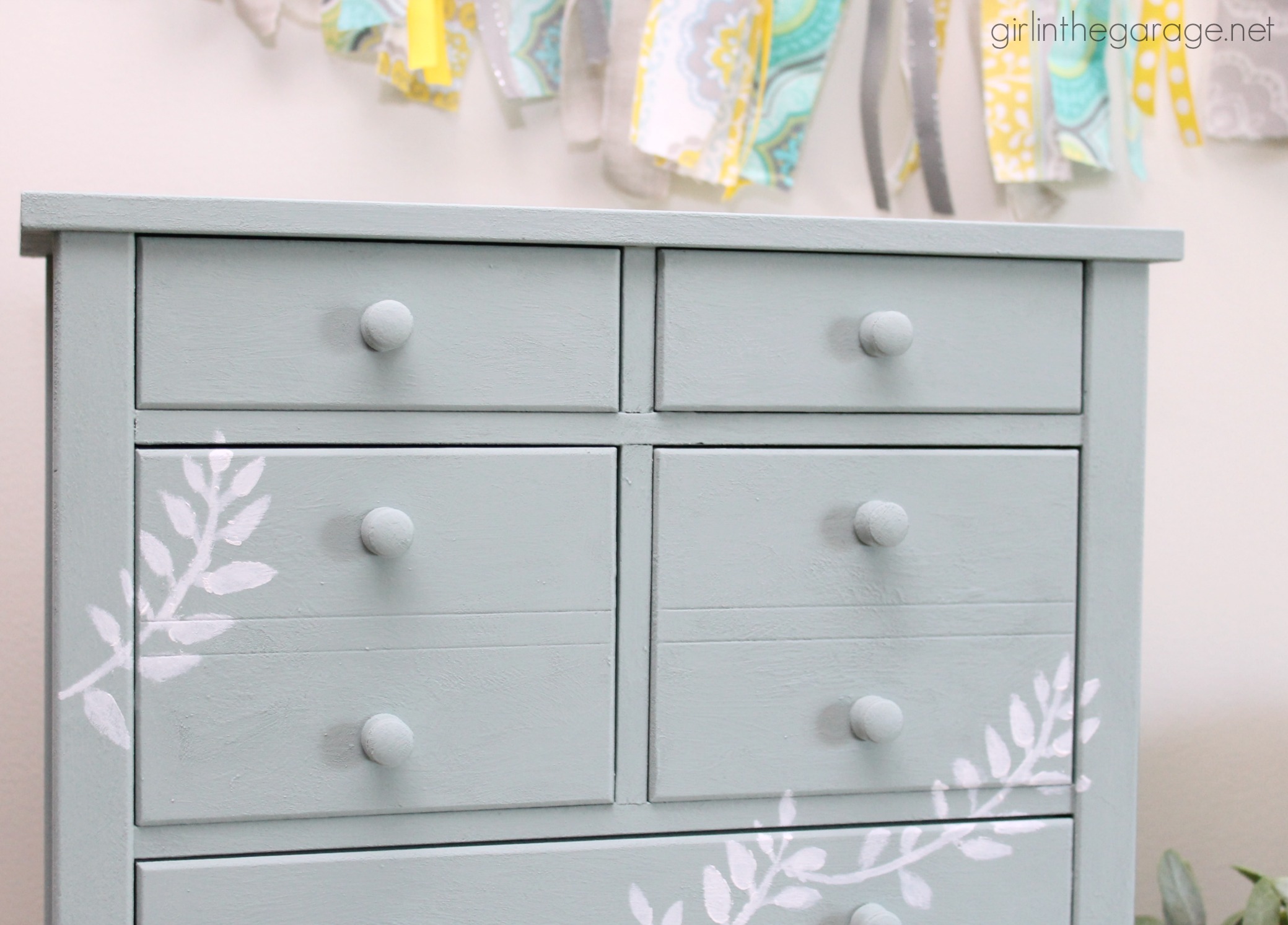 Stenciled Jewelry Box Makeover - Girl in the Garage