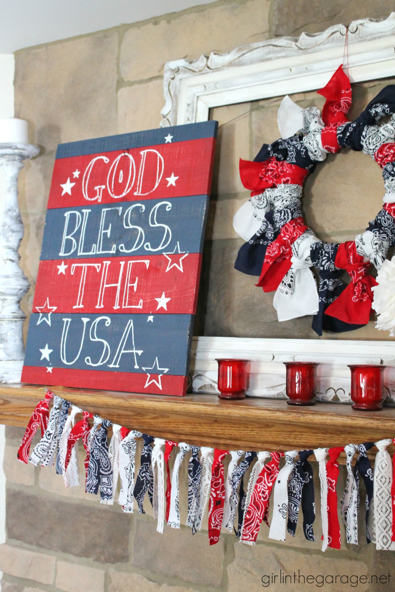 Patriotic mantel decor by Girl in the Garage