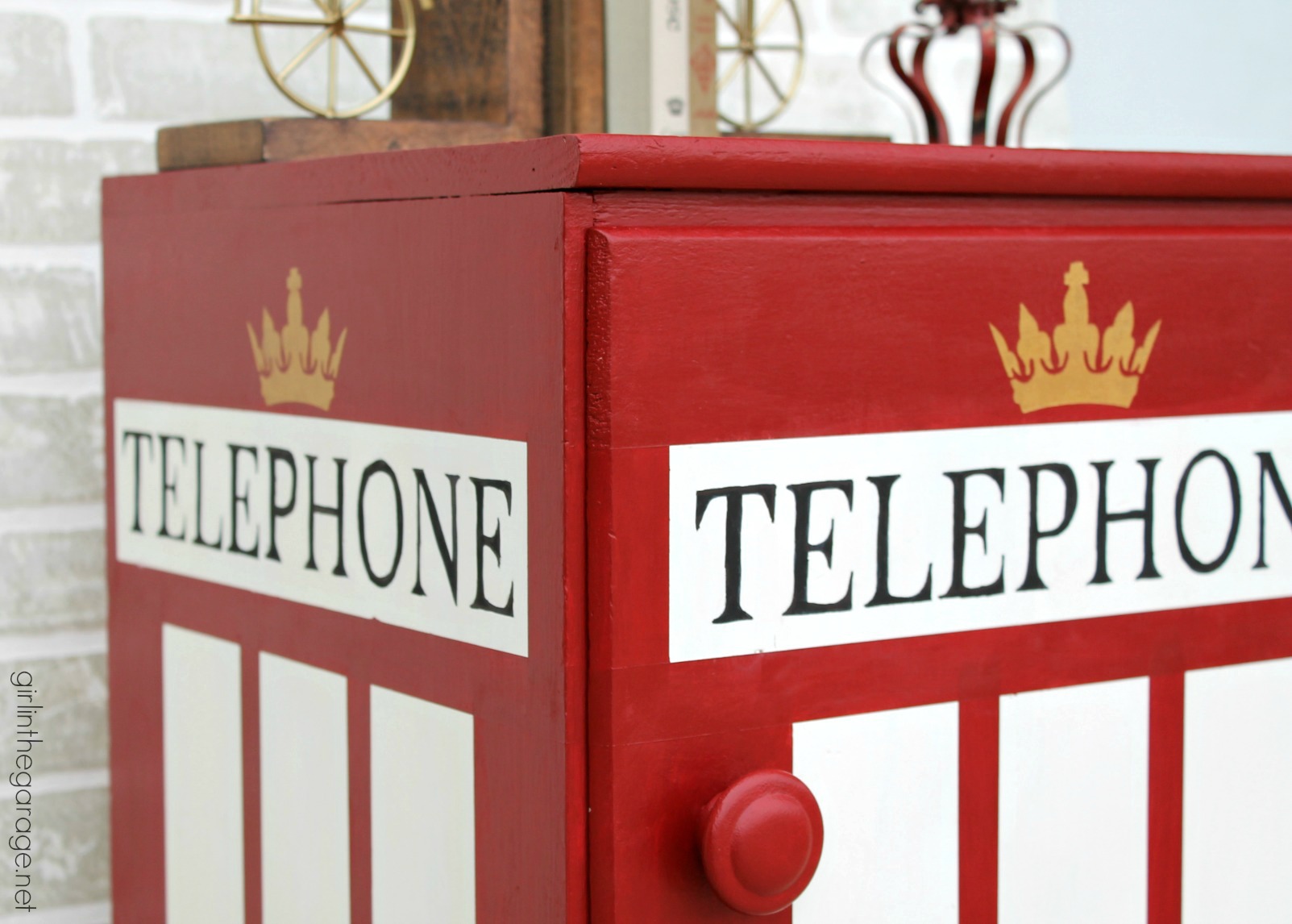 How to paint a London phone booth on furniture - Girl in the Garage