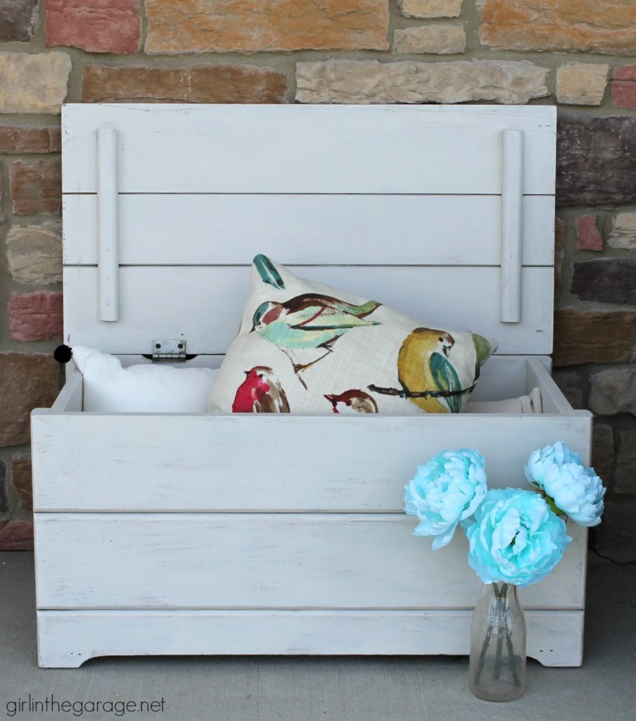 DIY Farmhouse style wood chest makeover I Girl in the Garage