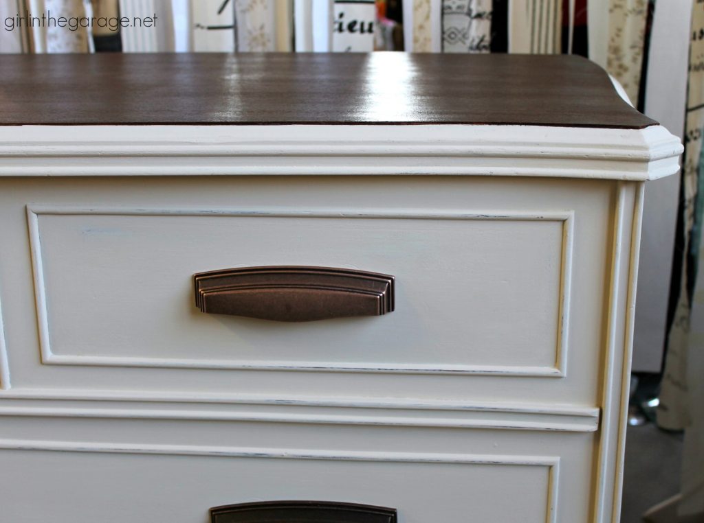 Vintage Cedar Chest Makeover - Minwax Stain and Annie Sloan Chalk Paint - No Bleed Through - by Girl in the Garage