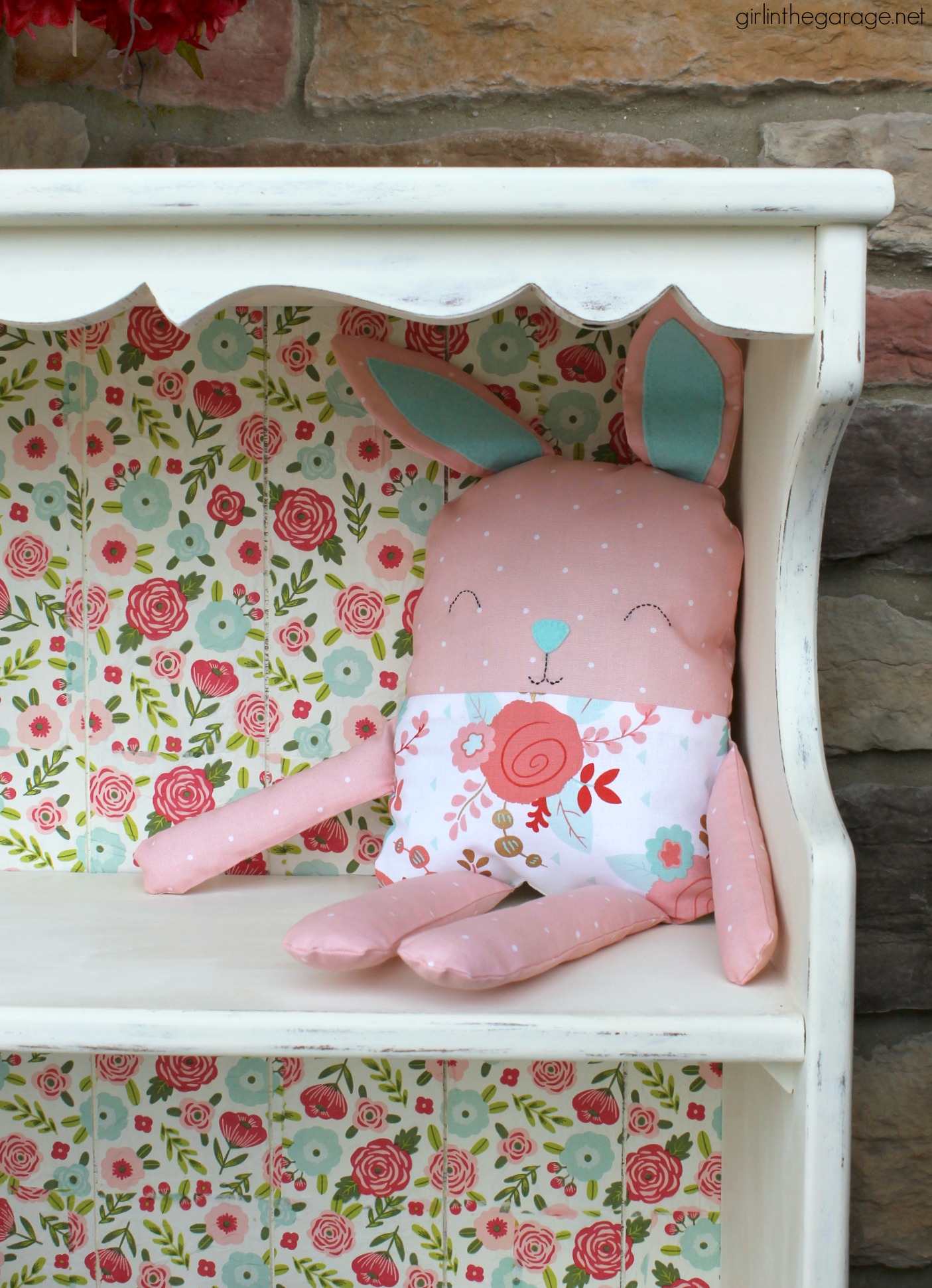 Vintage decoupage bookcase makeover with Chalk Paint, Mod Podge, and napkins - DIY tutorial by Girl in the Garage