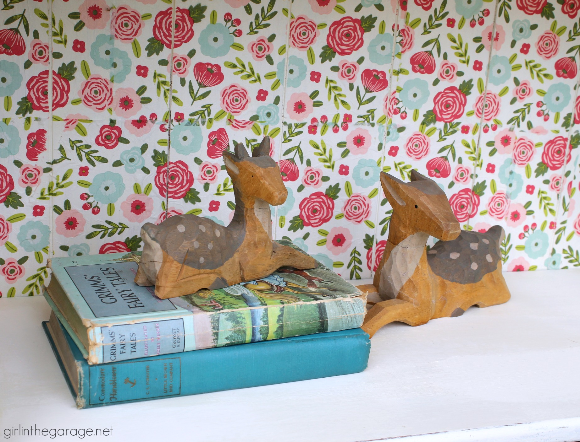 Floral Decoupage Bookshelf with Napkins - Girl in the Garage®