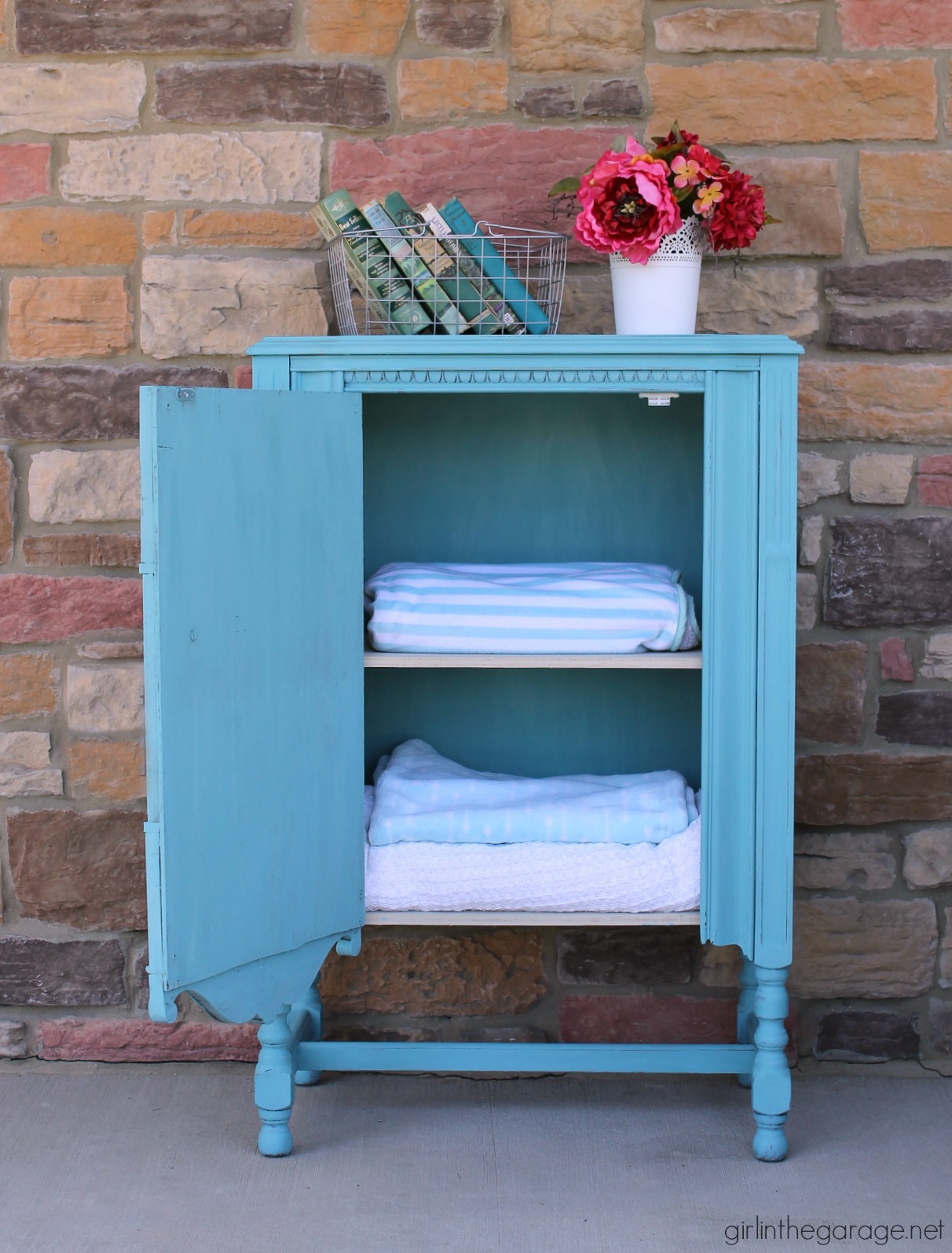 Charming Vintage Cabinet in Rustoleum Chalked Paint Soothing Blue - Girl in  the Garage®