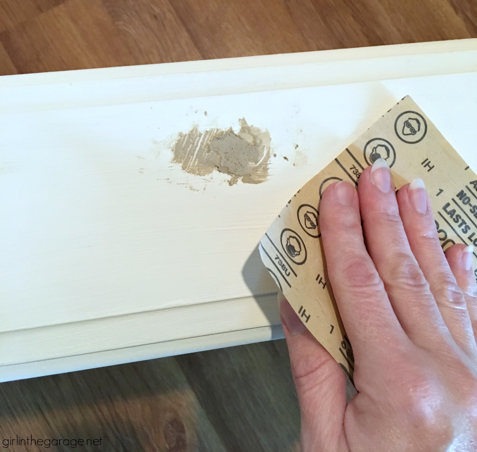 DIY striped table makeover with a modern French look using Annie Sloan Chalk Paint. Easy tutorial by Girl in the Garage