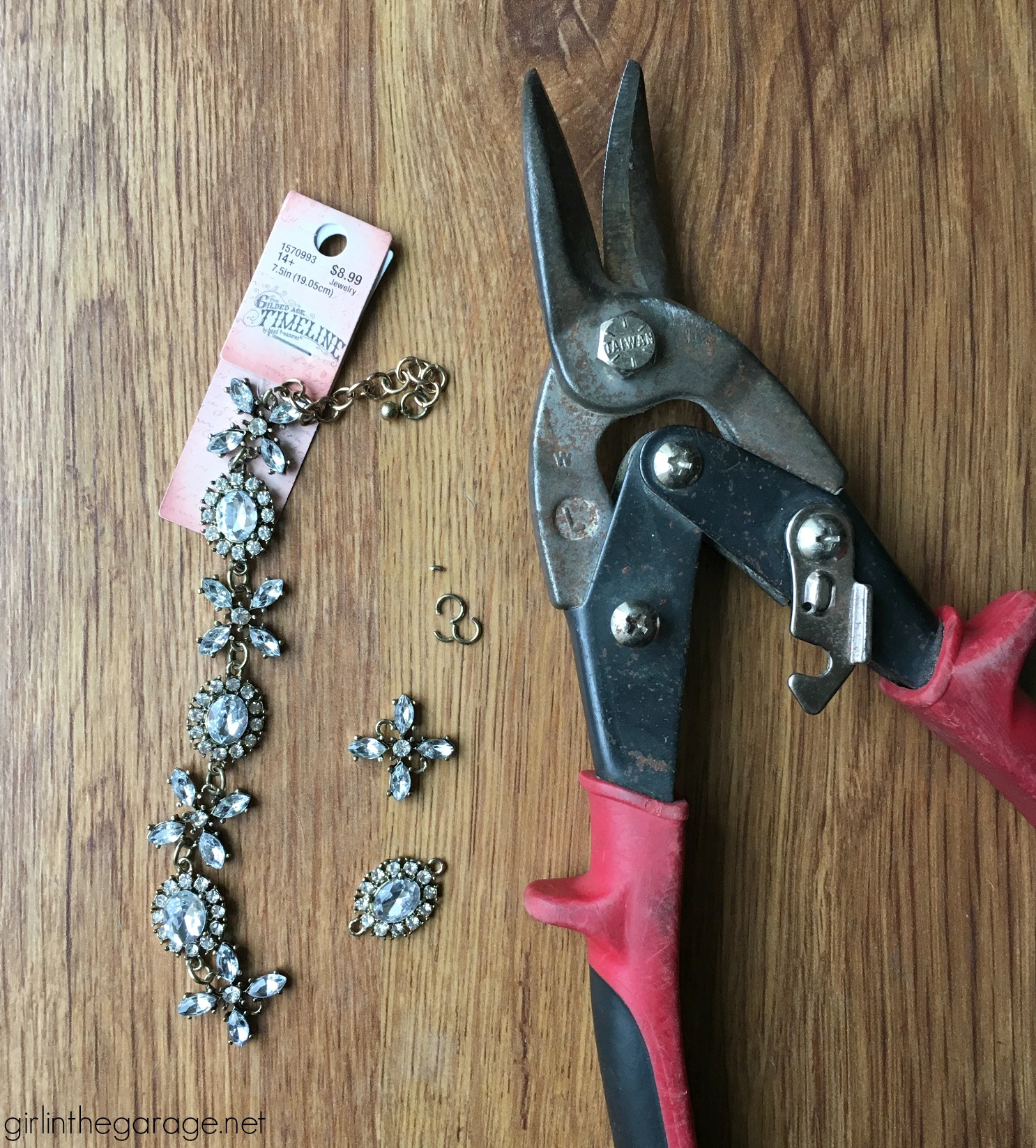 DIY vintage earring Christmas tree decor from repurposed thrifted jewelry - Easy tutorial by Girl in the Garage