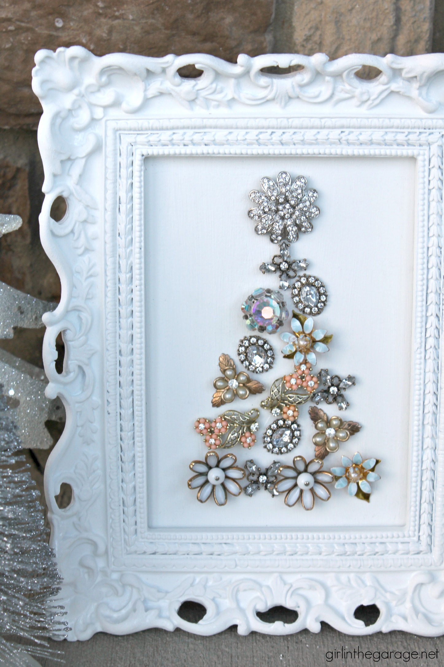 DIY vintage earring Christmas tree decor from repurposed thrifted jewelry - Easy tutorial by Girl in the Garage