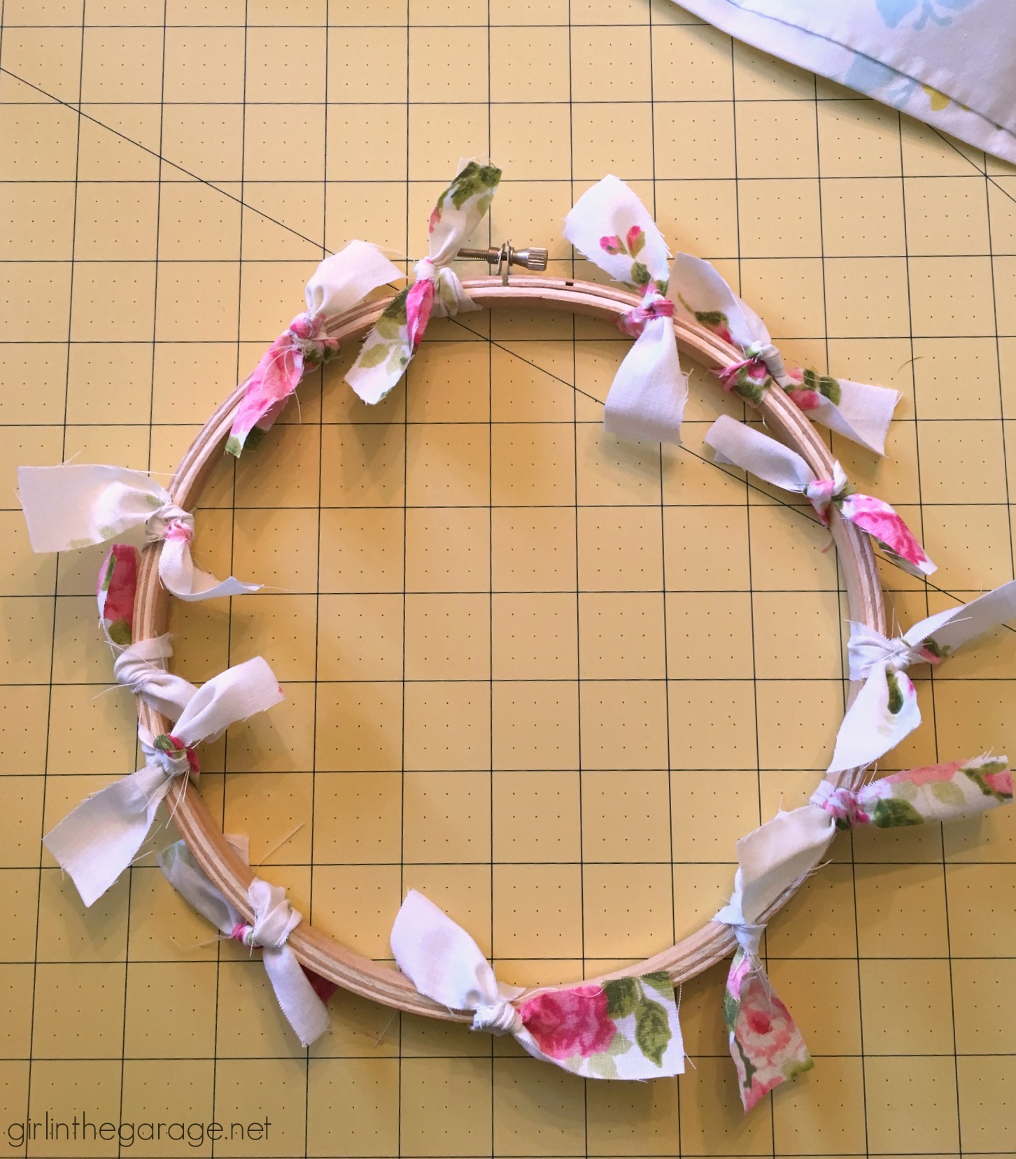 Make an easy DIY rag wreath for spring with vintage fabric - Step-by-step tutorial by Girl in the Garage