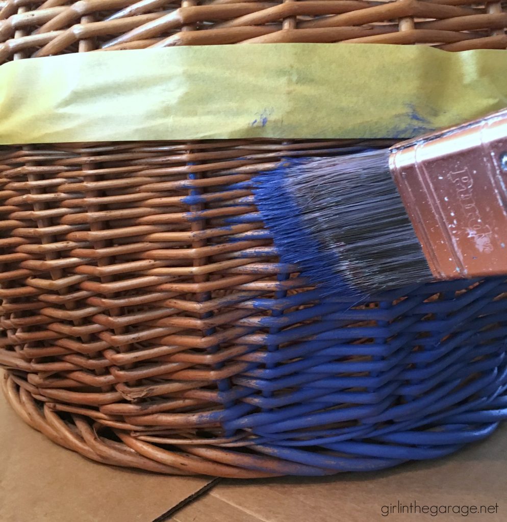 How to paint a wicker basket - Easy thrift store boho chic basket makeover with Chalk Paint - DIY tutorial by Girl in the Garage