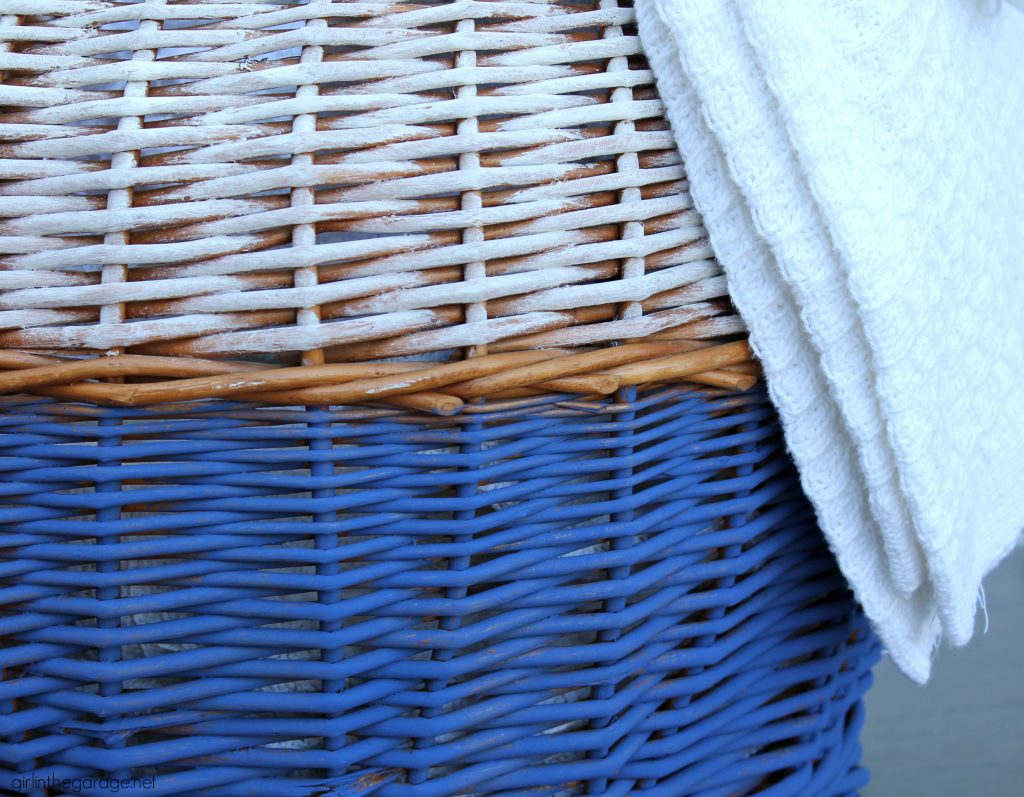 How to paint a wicker basket - Easy thrift store boho chic basket makeover with Chalk Paint - DIY tutorial by Girl in the Garage