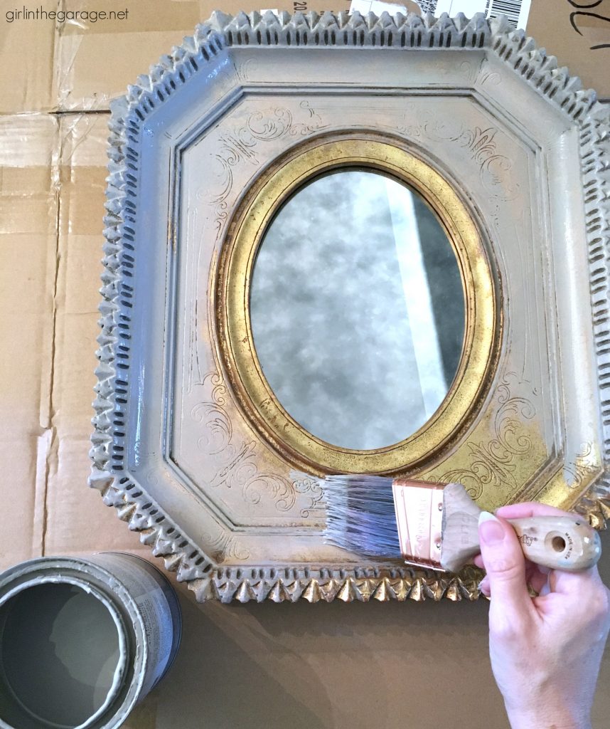 spraypaint How to renew a mirror frame with spray paint