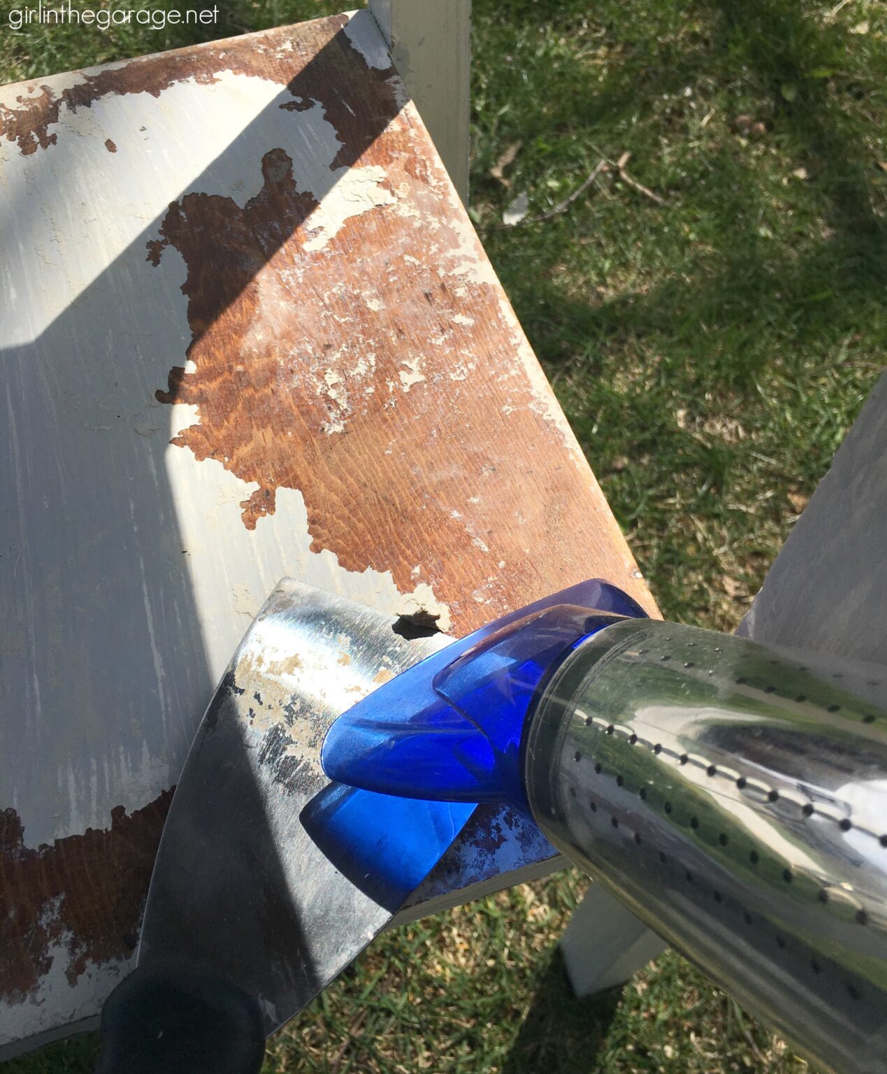 How to Whitewash Furniture with Chalk Paint (+Remove Paint from Wood