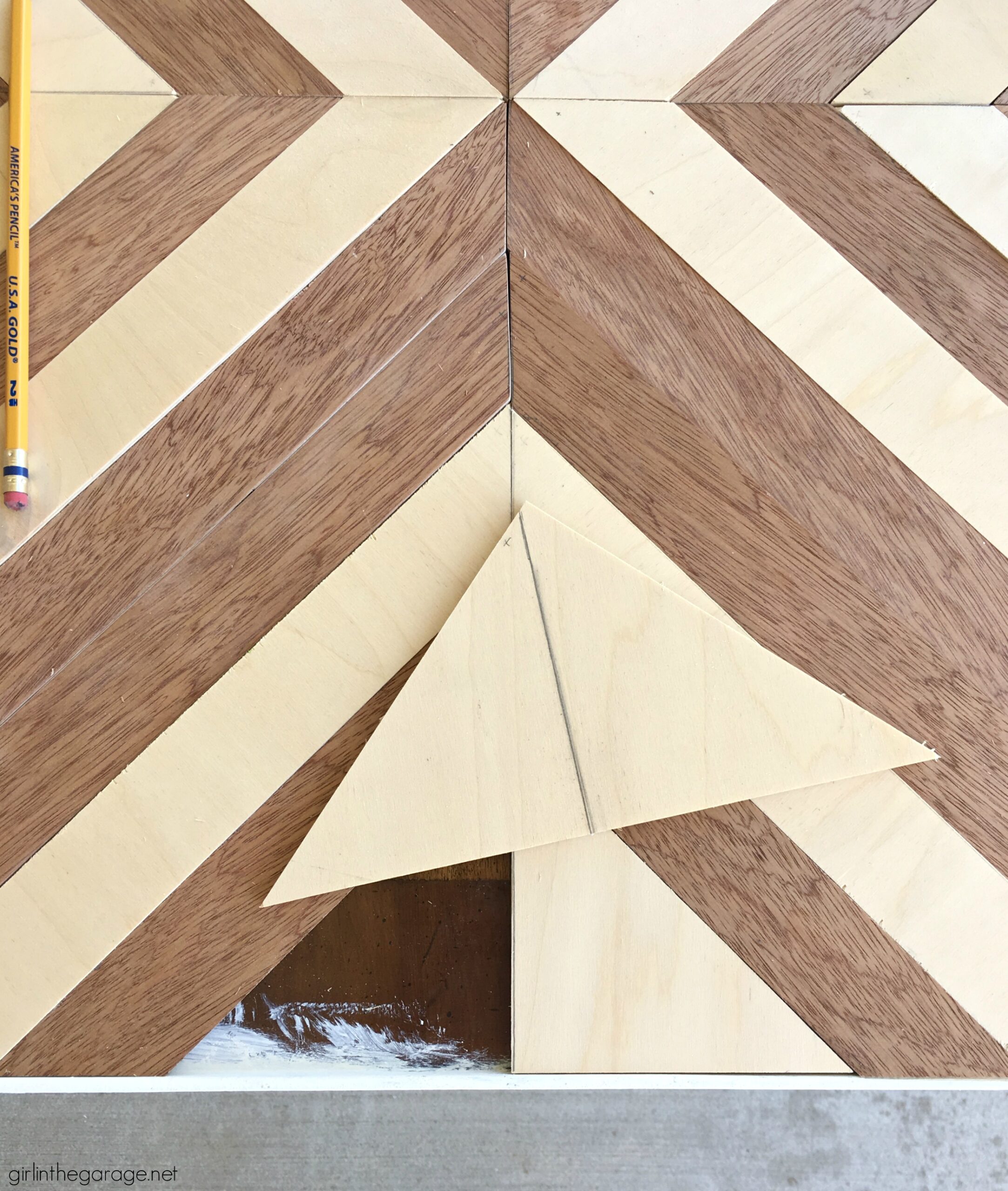 IMG_9089diywoodmosaictabletop Girl in the Garage®