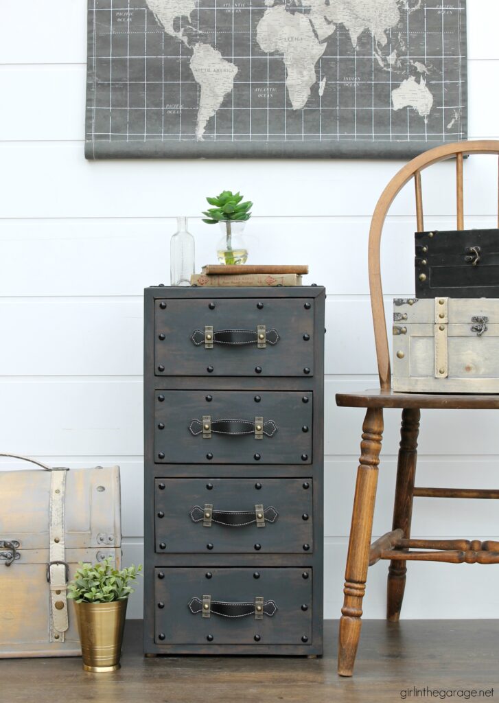 Create an antique steamer trunk with Chalk Paint and decorative accessories - this vintage trunk nightstand is stunning industrial decor. By Girl in the Garage