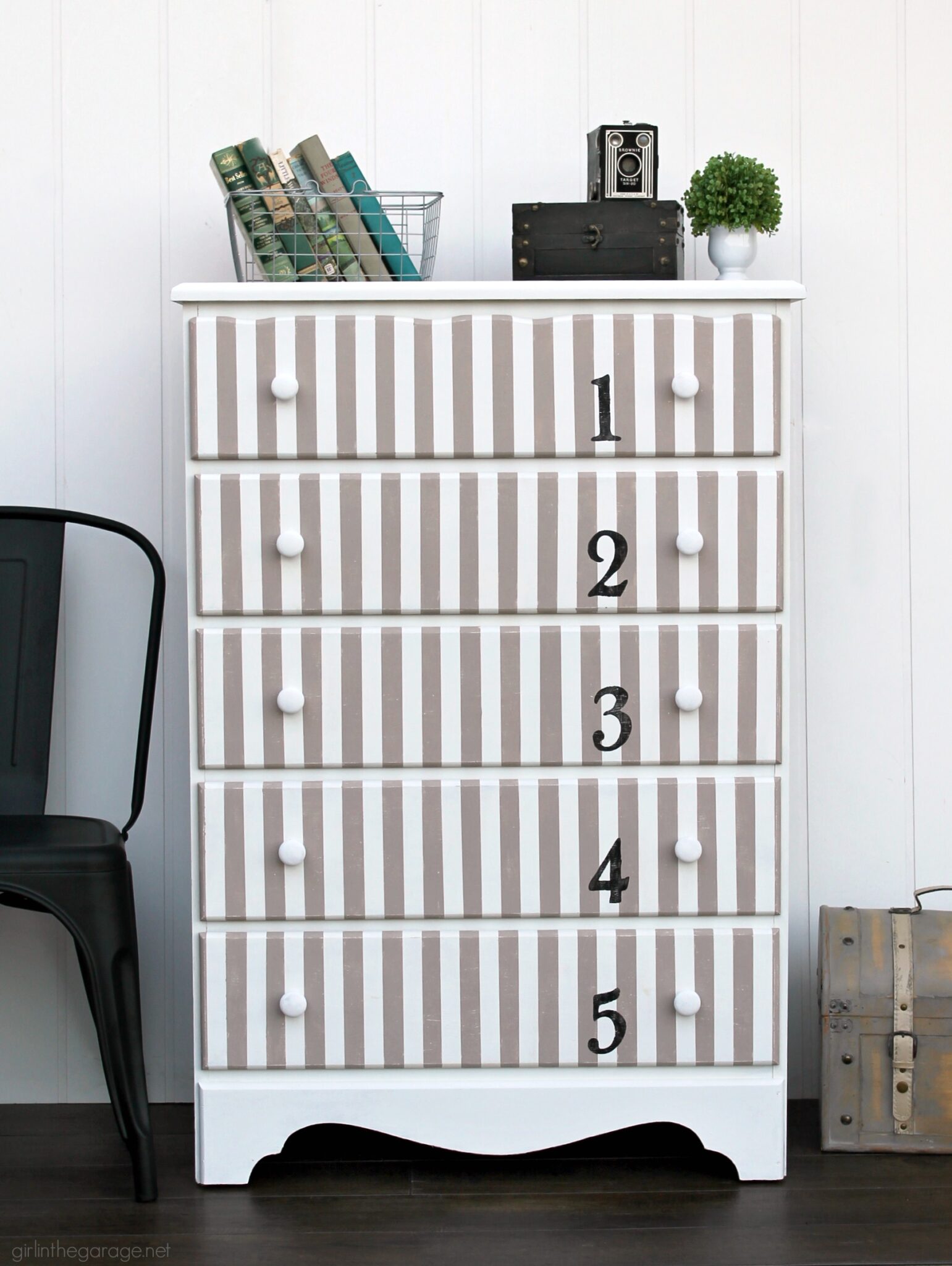 How to Paint Stripes on a Dresser Girl in the Garage®