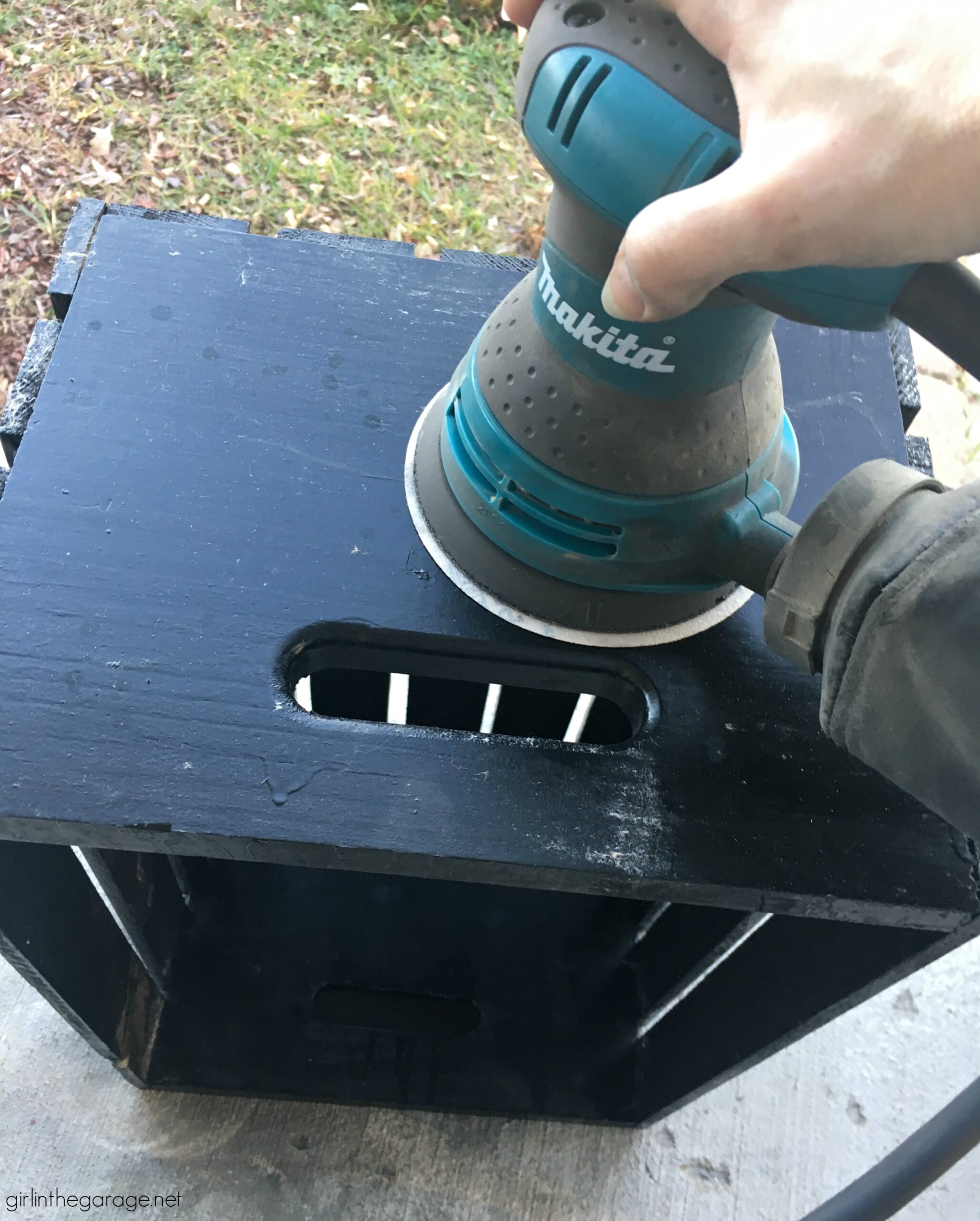 How to paint holiday crates - Learn how to stencil wooden crates for both fall and Christmas decor. Step by step tutorial by Girl in the Garage.