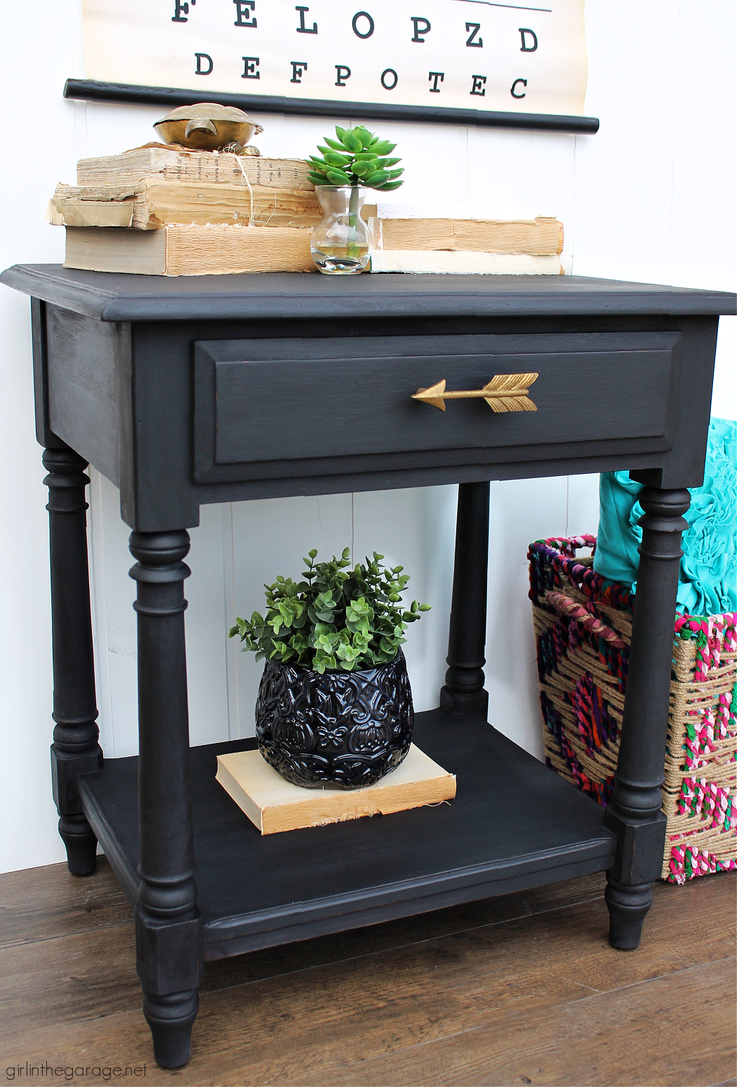 How to Paint Furniture with Black Chalk Paint Girl in the Garage