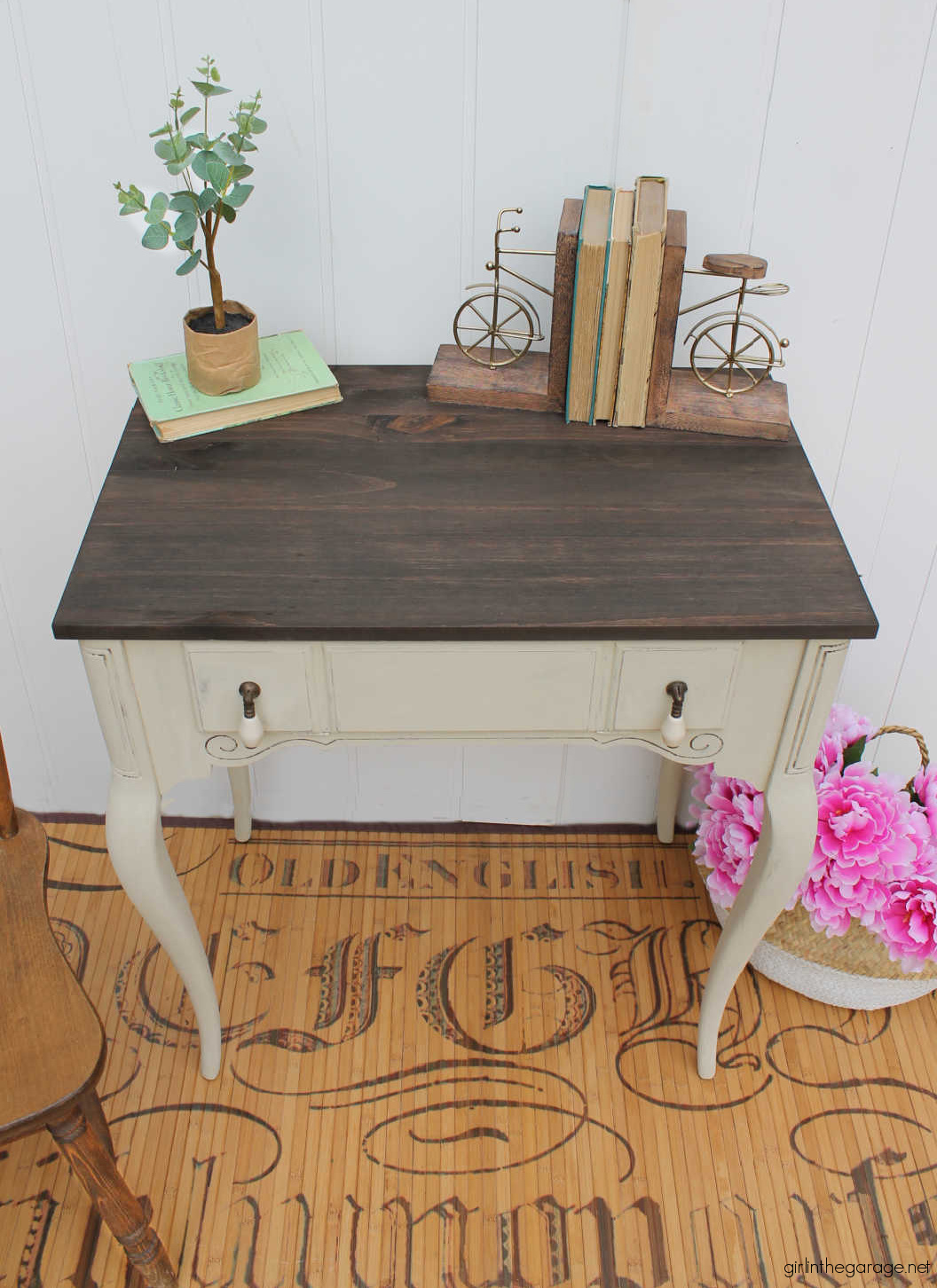 How to repurpose a sewing machine table into a stylish hall table or desk with new stained wood top and elegant Chalk Painted finish. By Girl in the Garage