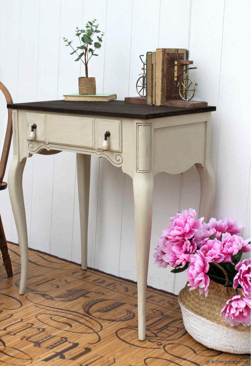 How to repurpose a sewing machine table into a stylish hall table or desk with new stained wood top and elegant Chalk Painted finish. By Girl in the Garage