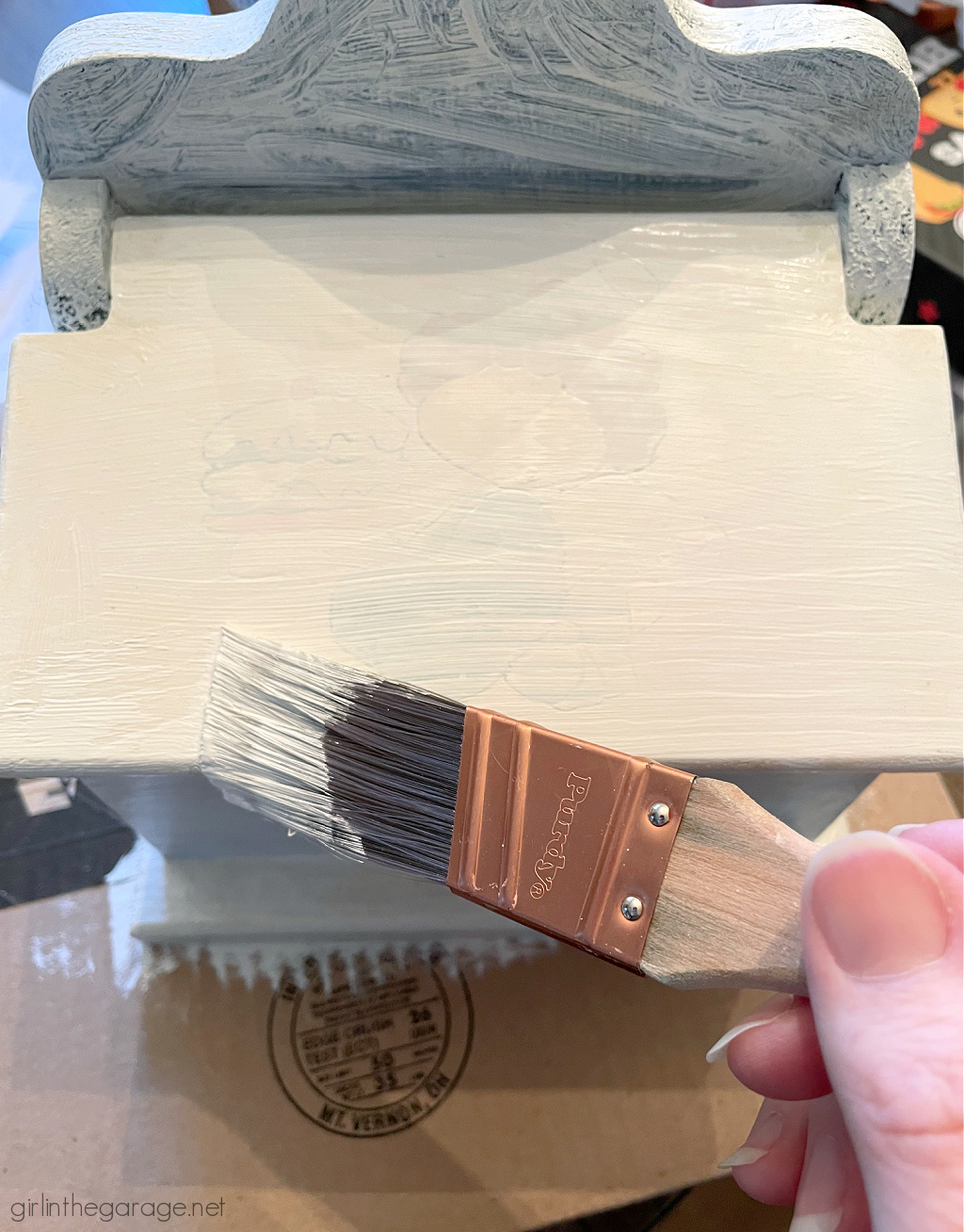 How to easily update a wood recipe box with Rustoleum Chalked Paint and a gorgeous floral image transfer. Tutorial by Girl in the Garage