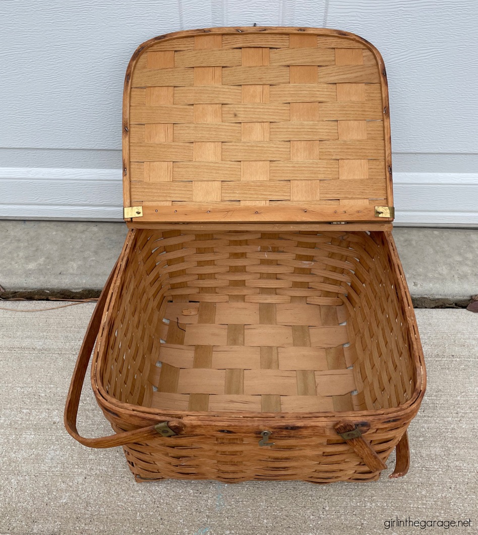 Learn helpful tips for painting a basket and adding a stencil. Turn trash into treasure with this easy but dramatic decor makeover by Girl in the Garage.