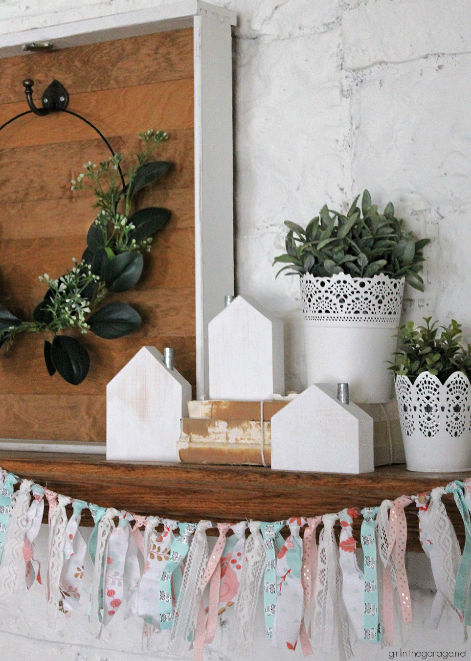 How to make mini floral houses for easy DIY spring decor - by Girl in the Garage