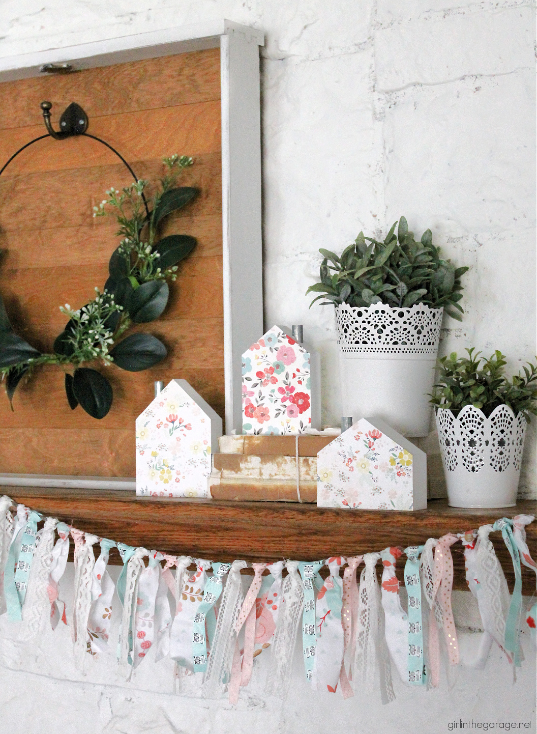 How to make mini floral houses for easy DIY spring decor - by Girl in the Garage