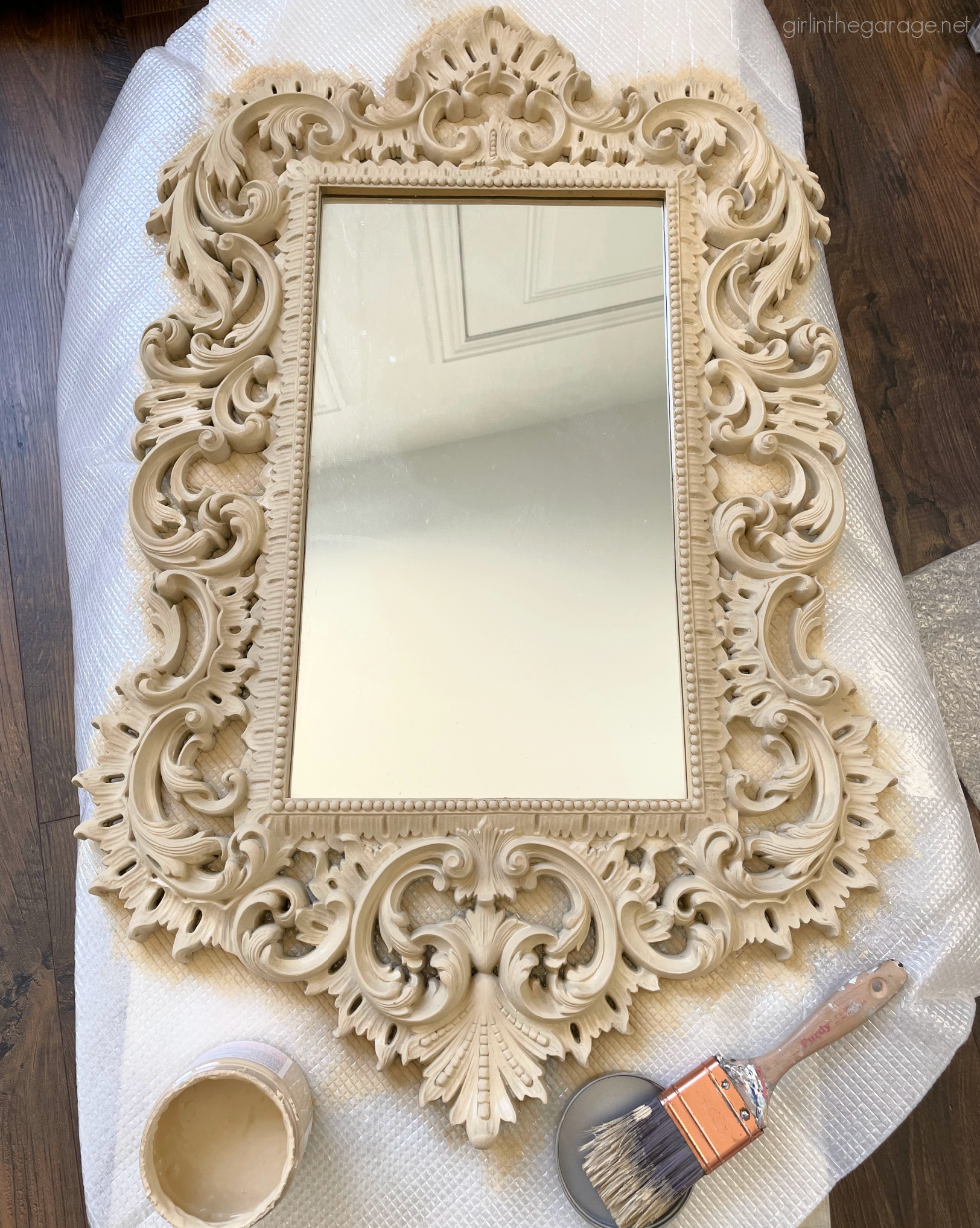 How to Paint a Mirror Frame Silver